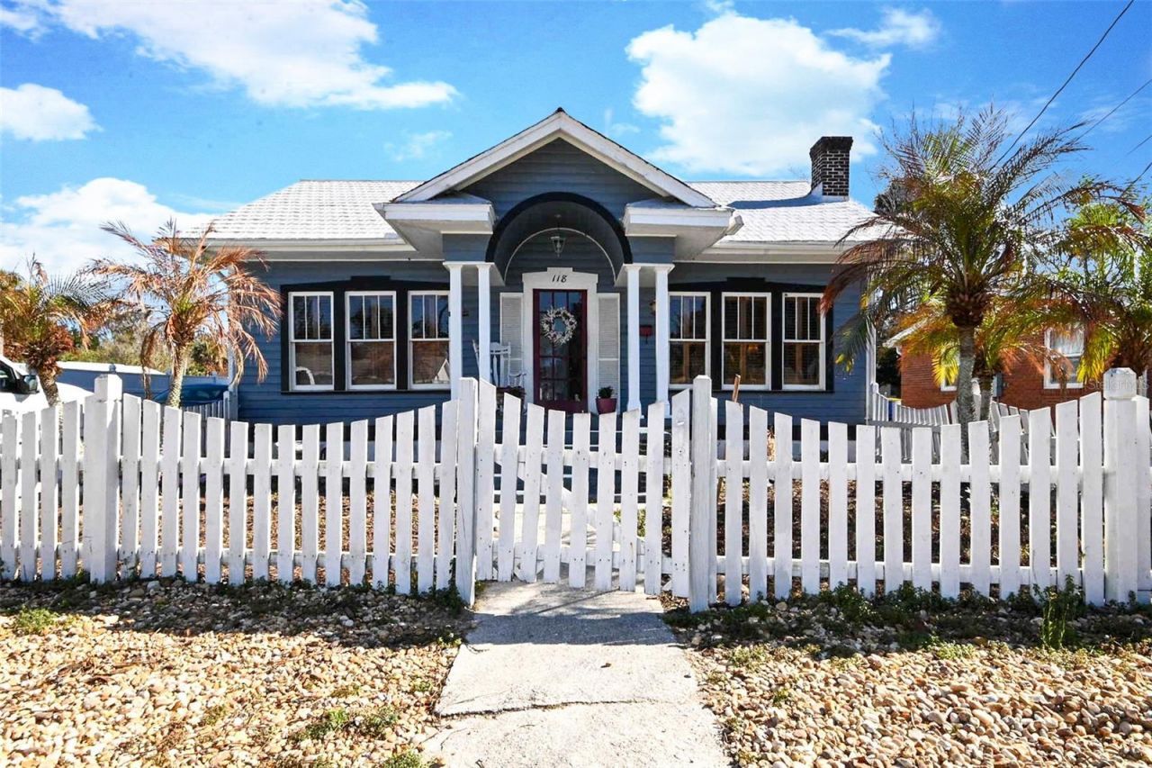 118 E Yelkca Terrace , Edgewater, FL 32132 Photo