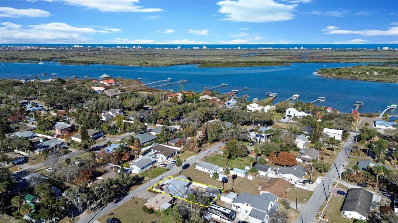 118 E Yelkca Terrace , Edgewater, FL 32132 Photo