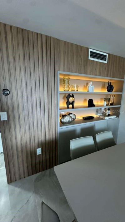 20505 E Country Club Drive , Unit 534, Miami, FL 33180 Photo