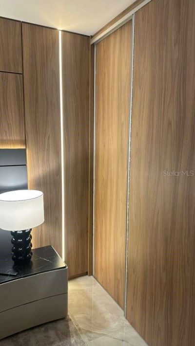 20505 E Country Club Drive , Unit 534, Miami, FL 33180 Photo