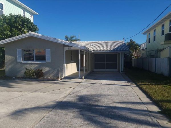 3907 FLORAMAR TERRACE , NEW PORT RICHEY, FL 34652