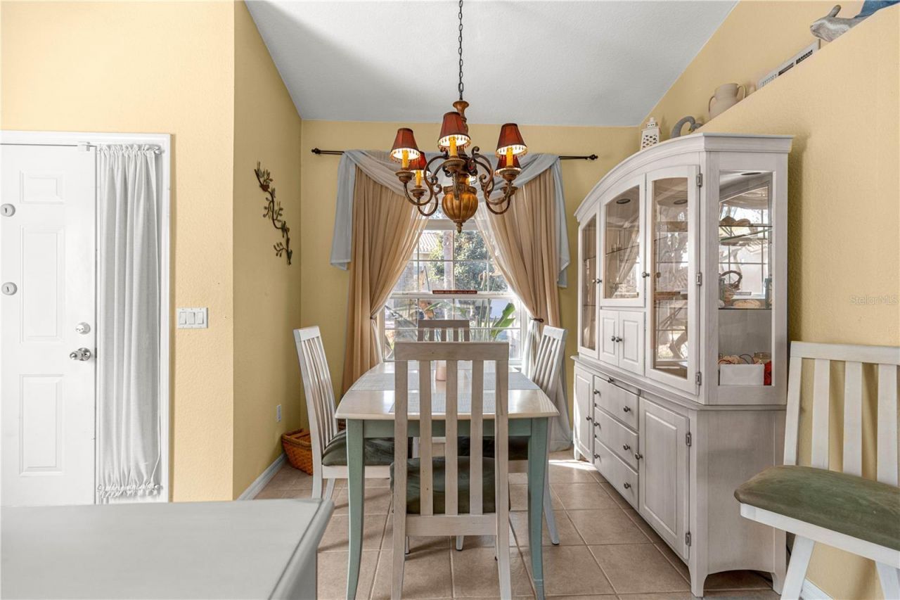 5392 Admiral Way, Oxford, FL 34484 Photo