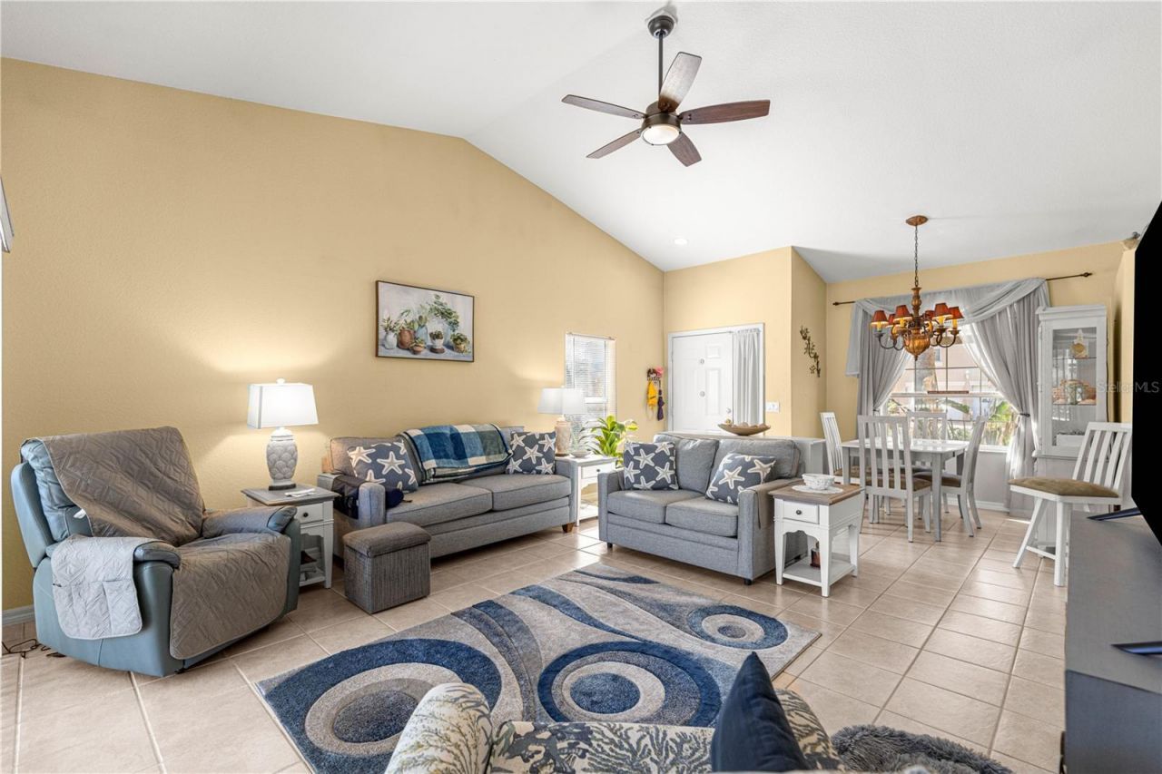 5392 Admiral Way, Oxford, FL 34484 Photo