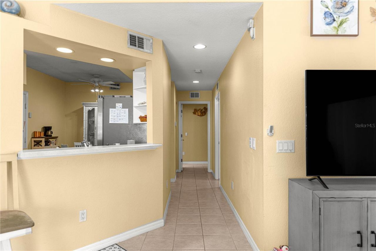 5392 Admiral Way, Oxford, FL 34484 Photo