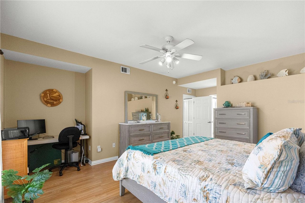5392 Admiral Way, Oxford, FL 34484 Photo