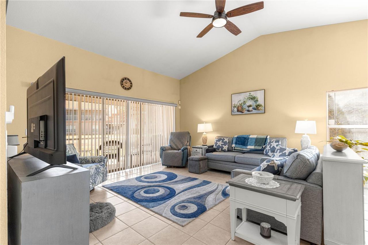 5392 Admiral Way, Oxford, FL 34484 Photo