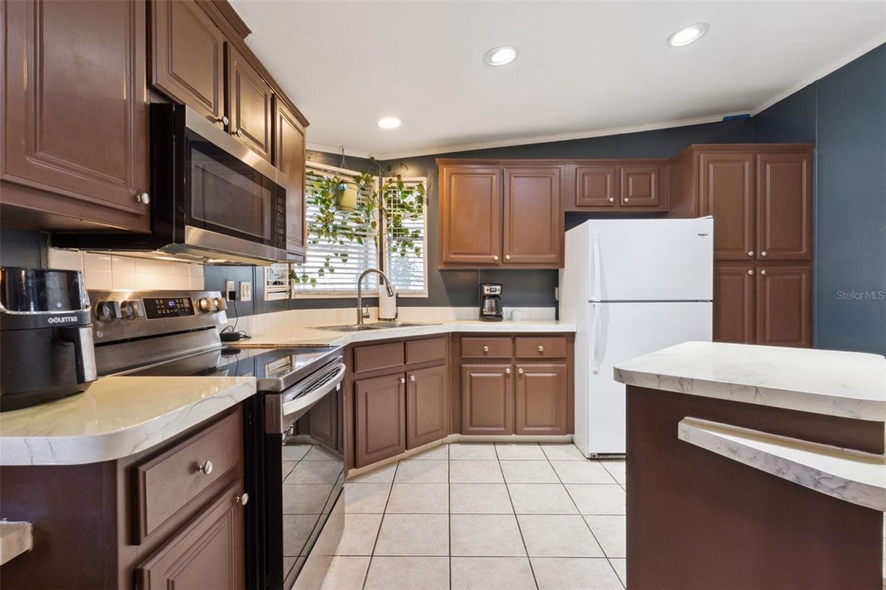 26142 Rose Lane, Astatula, FL 34705 Photo