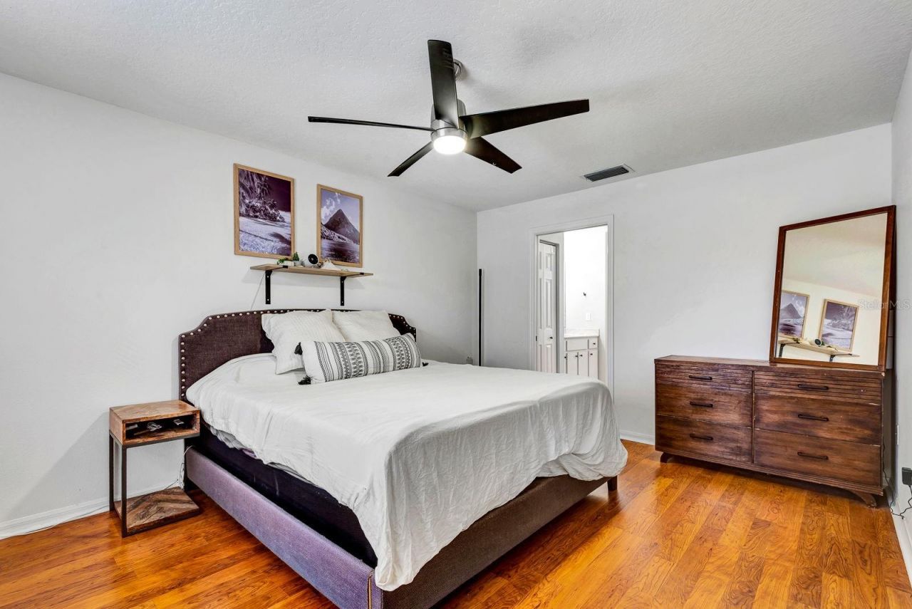 810 Mcarthur Avenue, Sarasota, FL 34243 Photo