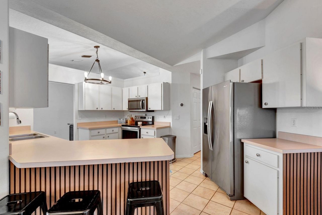 810 Mcarthur Avenue, Sarasota, FL 34243 Photo