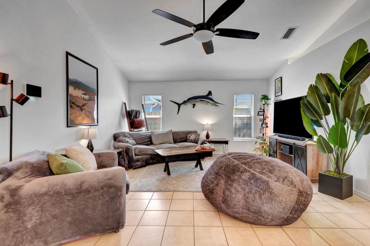 810 Mcarthur Avenue, Sarasota, FL 34243 Photo