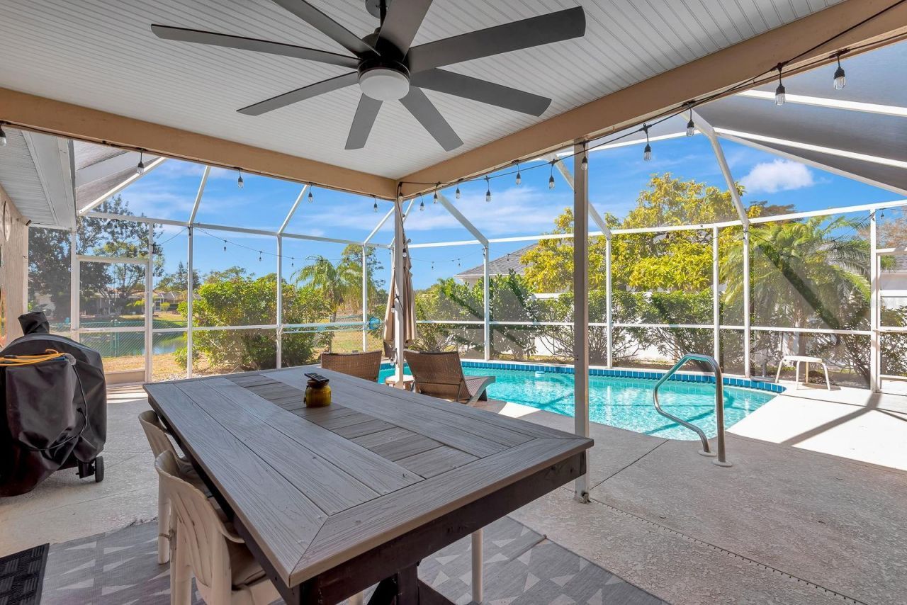 810 Mcarthur Avenue, Sarasota, FL 34243 Photo