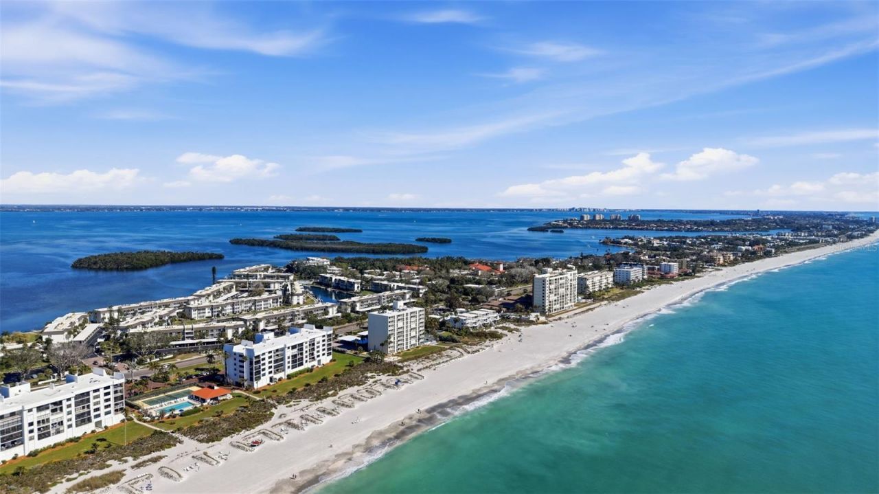 4440 Exeter Drive, Unit 106, Longboat Key, FL 34228 Photo
