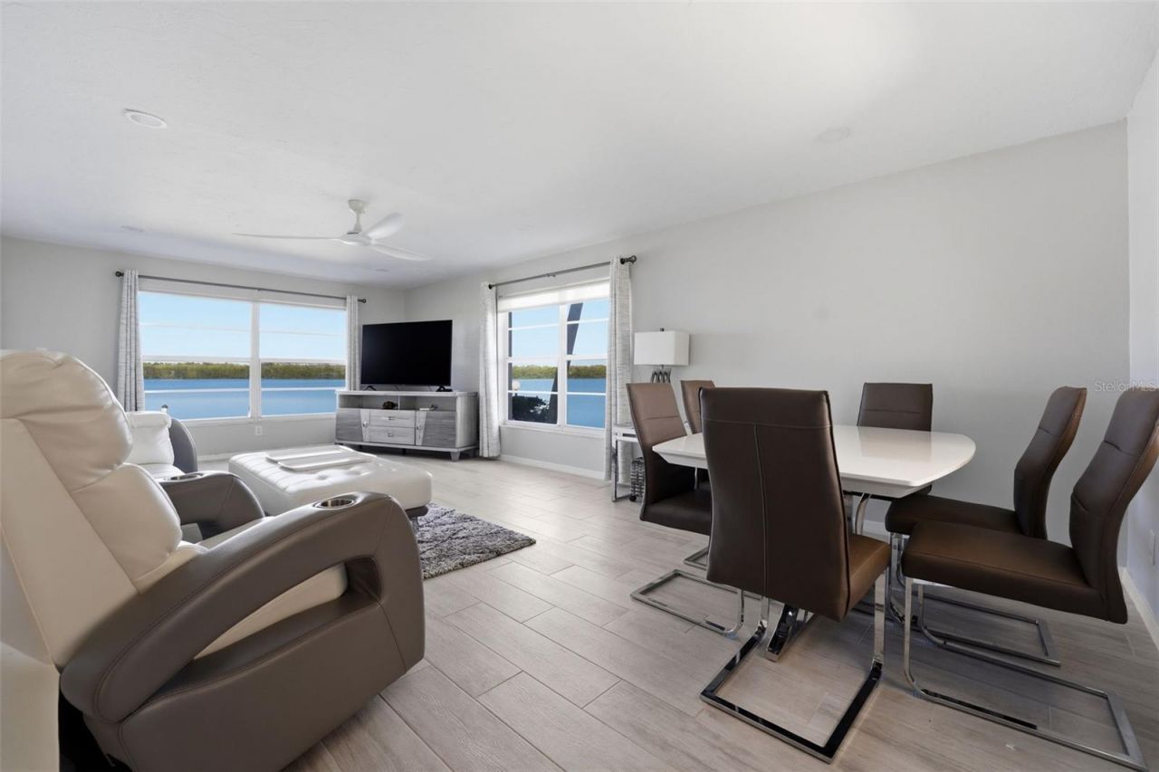 4440 Exeter Drive, Unit 106, Longboat Key, FL 34228 Photo