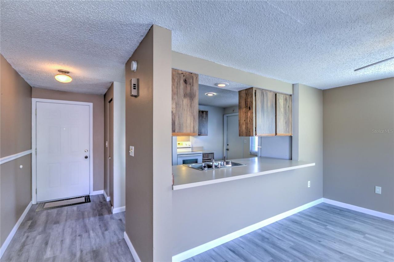 1355 N Pompano Avenue, Sarasota, FL 34237 Photo