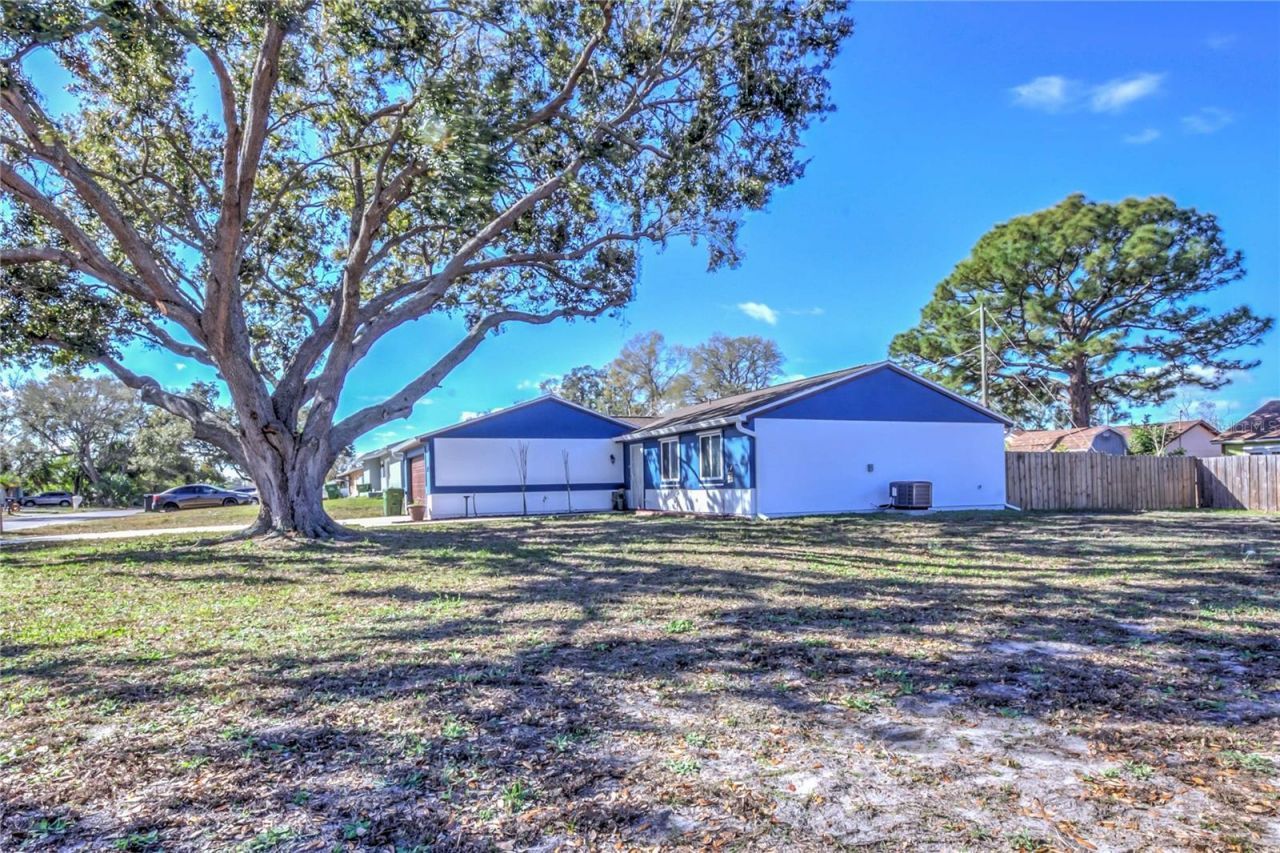 1355 N Pompano Avenue, Sarasota, FL 34237 Photo