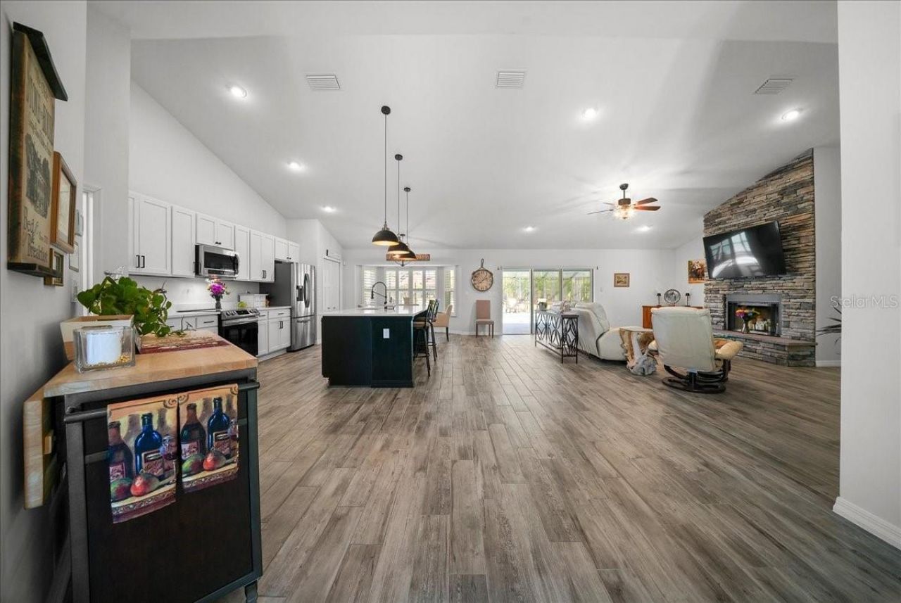 6655 NW 145th Avenue Road, Morriston, FL 32668 Photo