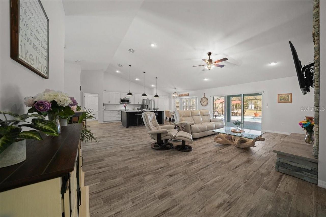 6655 NW 145th Avenue Road, Morriston, FL 32668 Photo