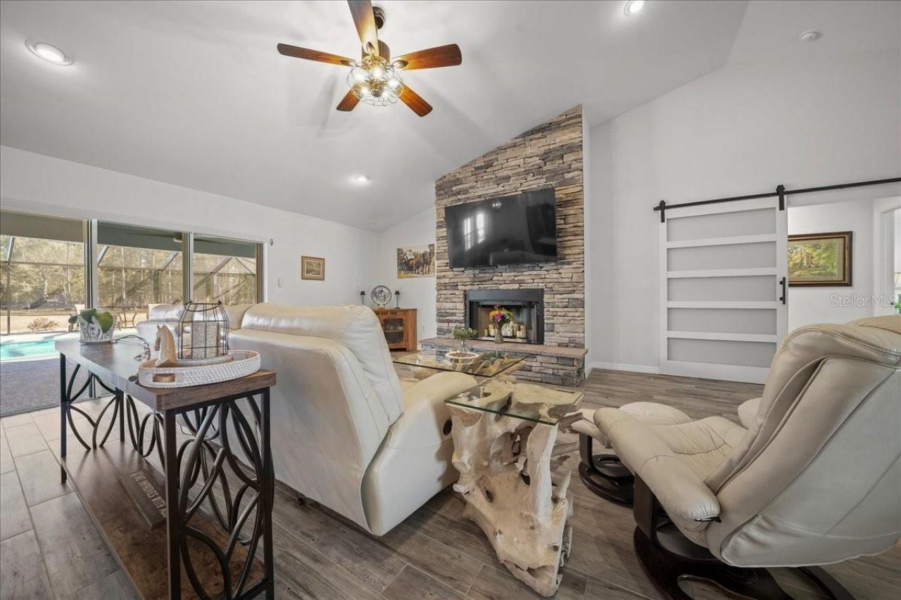 6655 NW 145th Avenue Road, Morriston, FL 32668 Photo