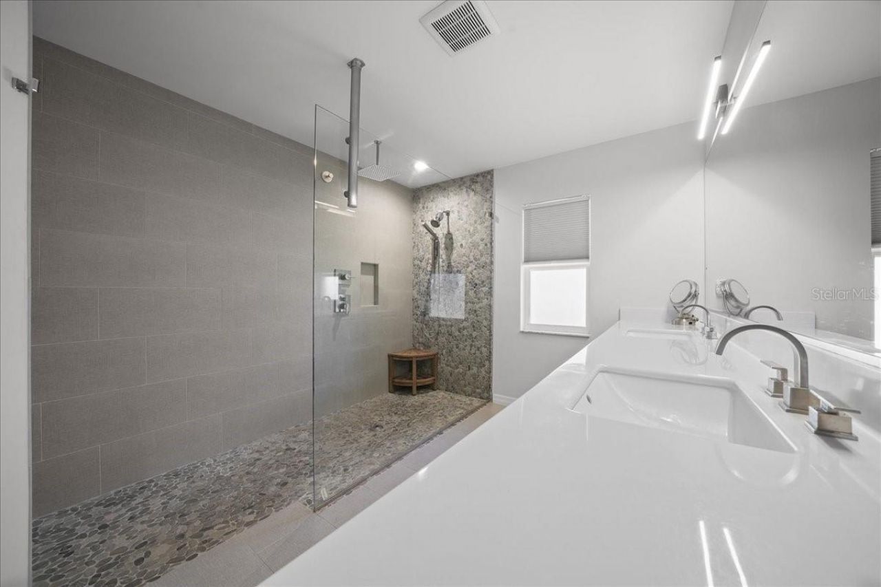 6655 NW 145th Avenue Road, Morriston, FL 32668 Photo