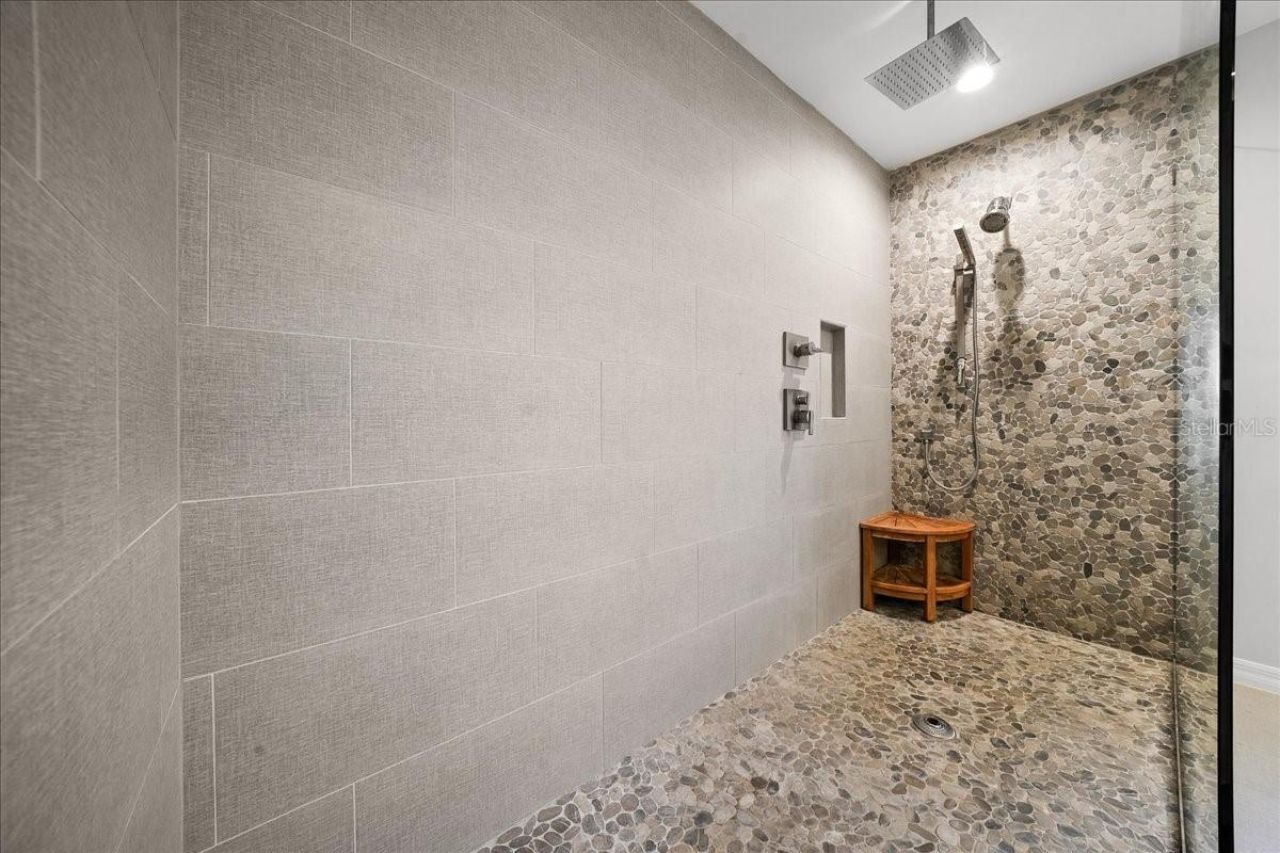 6655 NW 145th Avenue Road, Morriston, FL 32668 Photo