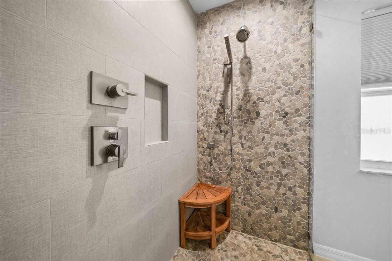 6655 NW 145th Avenue Road, Morriston, FL 32668 Photo