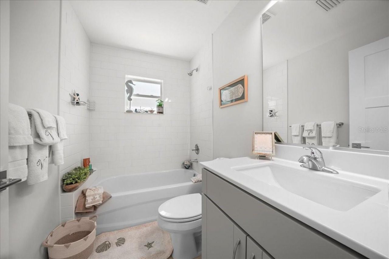 6655 NW 145th Avenue Road, Morriston, FL 32668 Photo