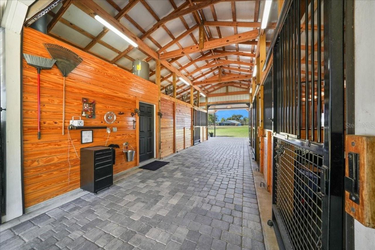 6655 NW 145th Avenue Road, Morriston, FL 32668 Photo