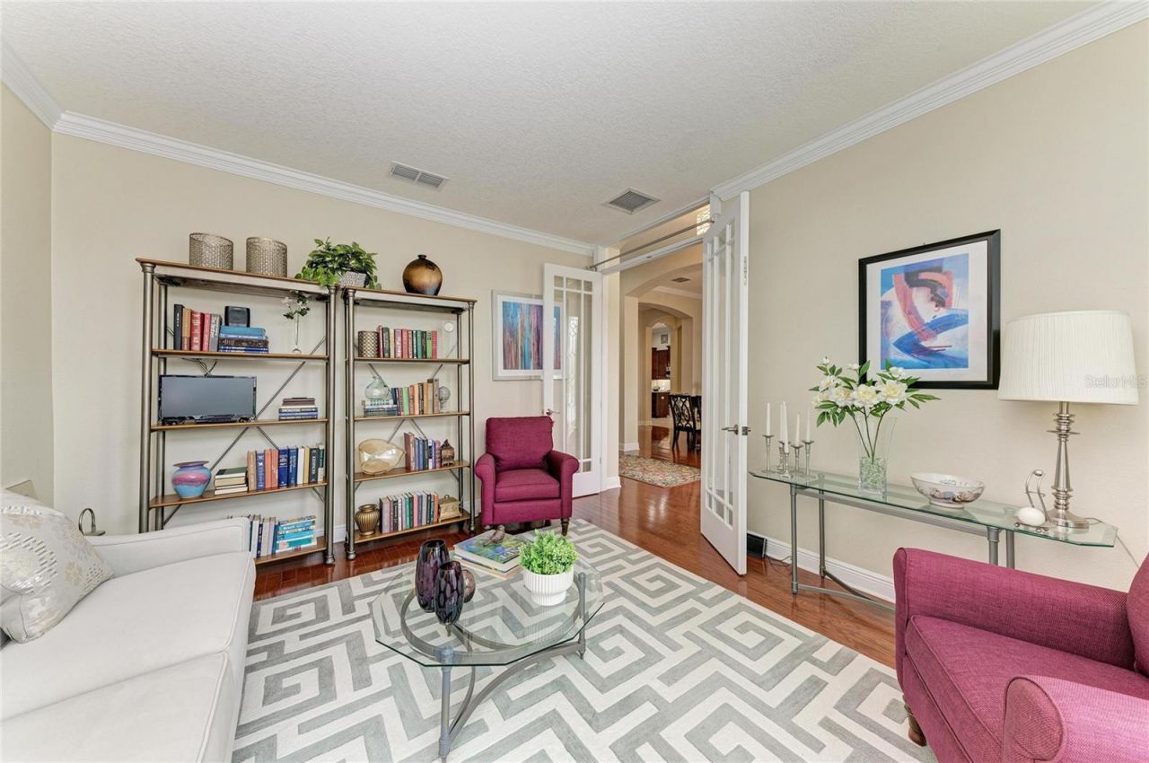 302 Cockle Shell Loop, Apollo Beach, FL 33572 Photo