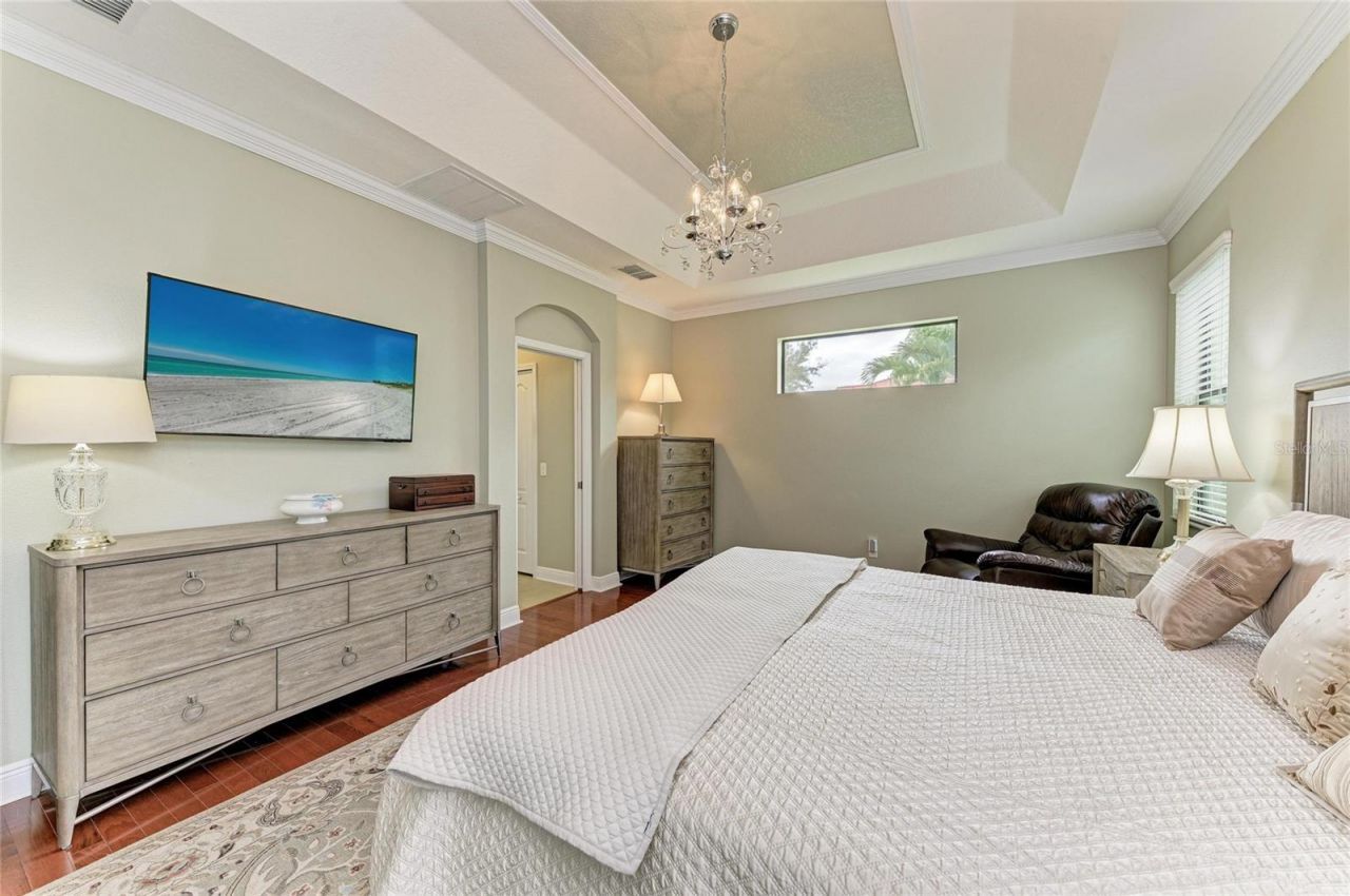 302 Cockle Shell Loop, Apollo Beach, FL 33572 Photo