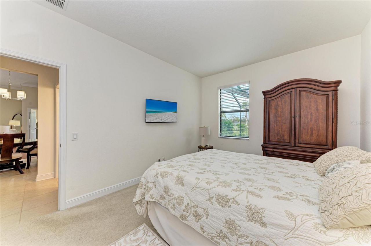 302 Cockle Shell Loop, Apollo Beach, FL 33572 Photo