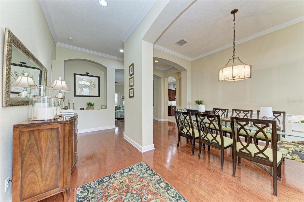 302 Cockle Shell Loop, Apollo Beach, FL 33572 Photo