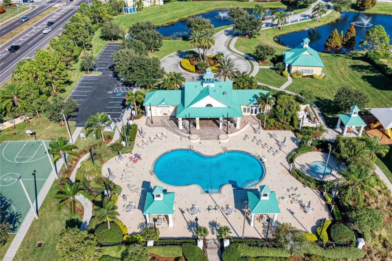 302 Cockle Shell Loop, Apollo Beach, FL 33572 Photo