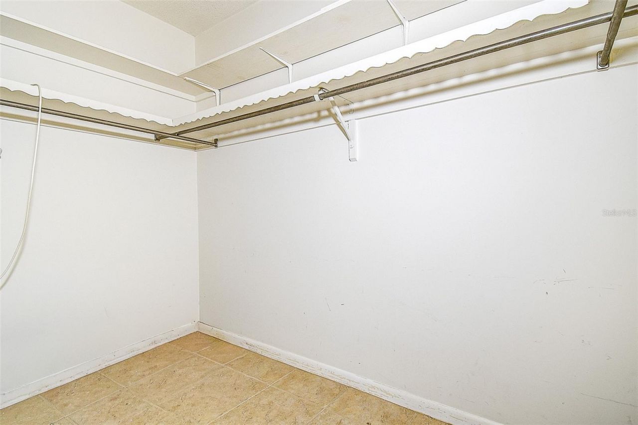 5220 Brittany Drive S, Unit 509, Saint Petersburg, FL 33715 Photo