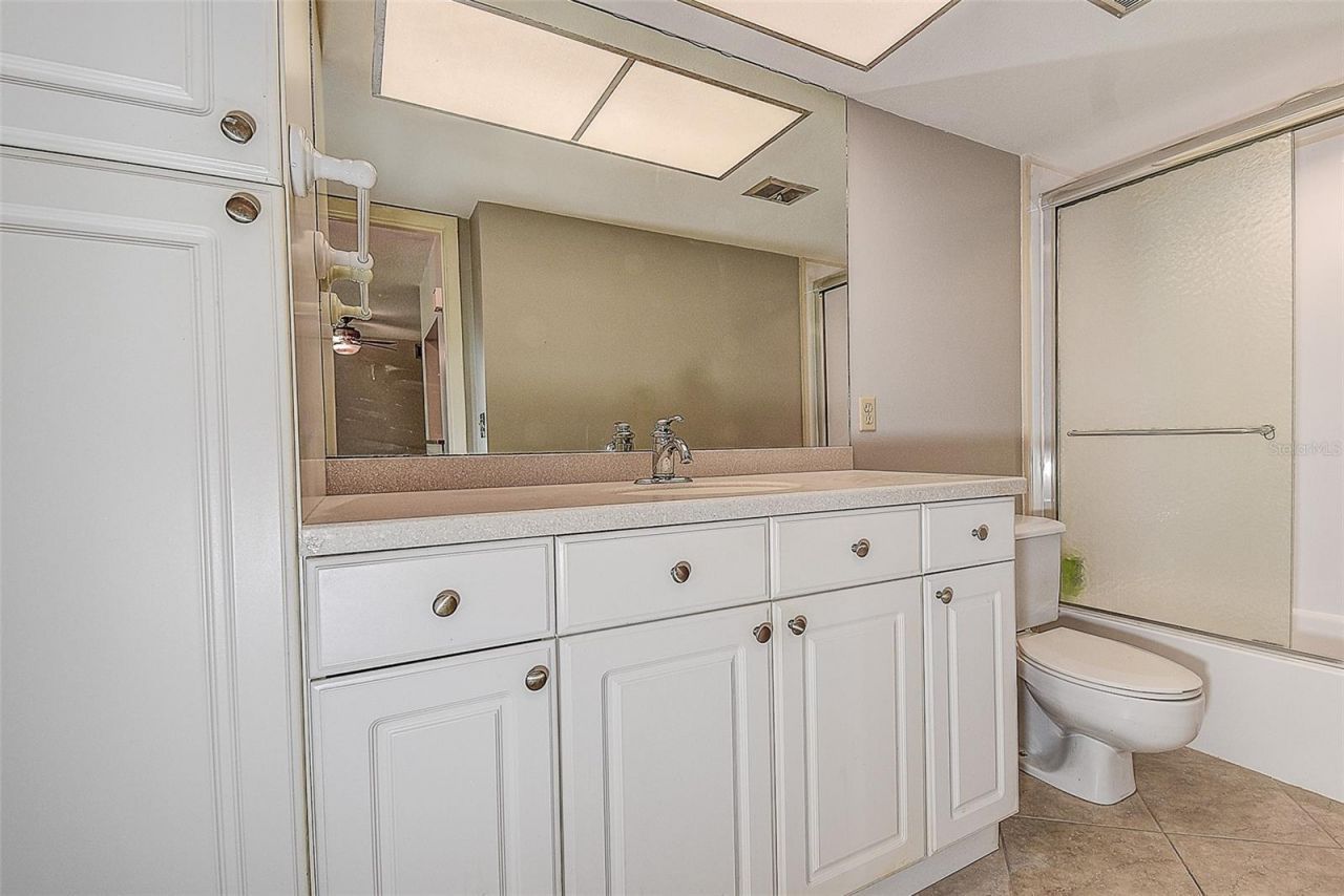 5220 Brittany Drive S, Unit 509, Saint Petersburg, FL 33715 Photo