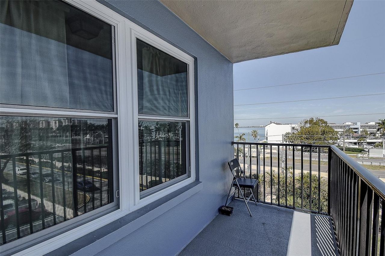 5220 Brittany Drive S, Unit 509, Saint Petersburg, FL 33715 Photo