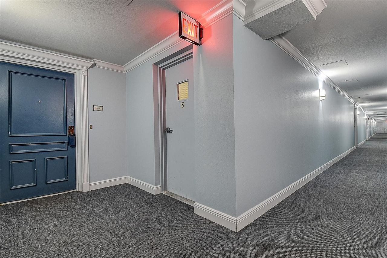 5220 Brittany Drive S, Unit 509, Saint Petersburg, FL 33715 Photo