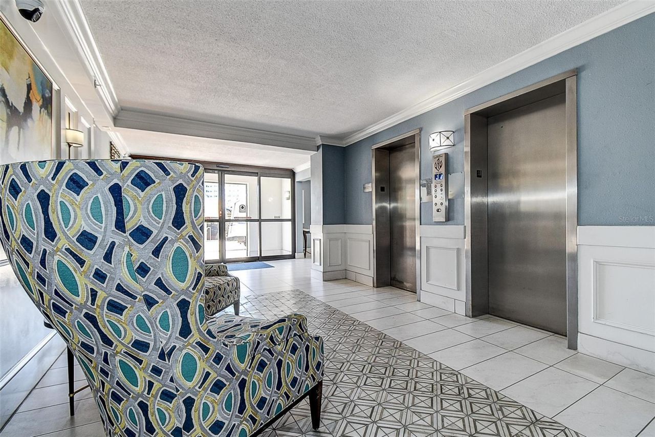 5220 Brittany Drive S, Unit 509, Saint Petersburg, FL 33715 Photo