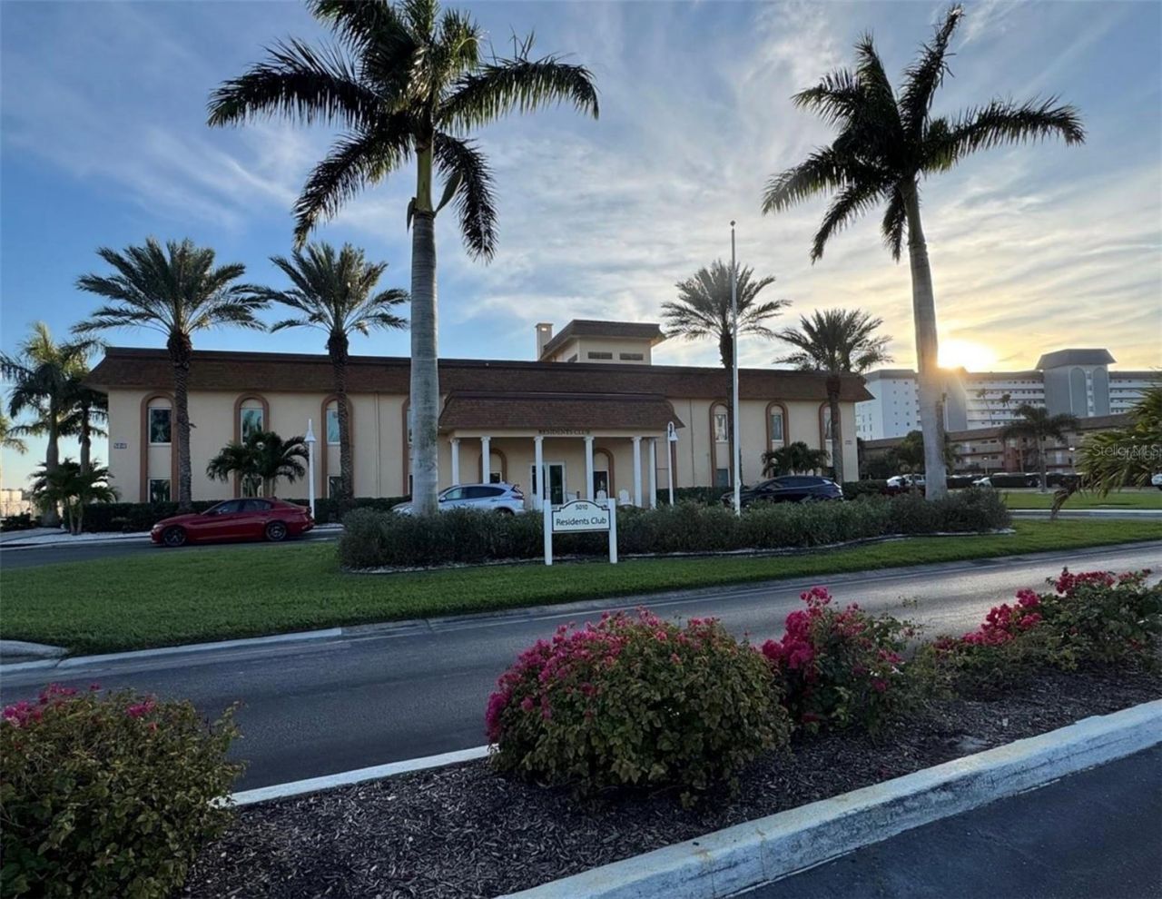 5220 Brittany Drive S, Unit 509, Saint Petersburg, FL 33715 Photo