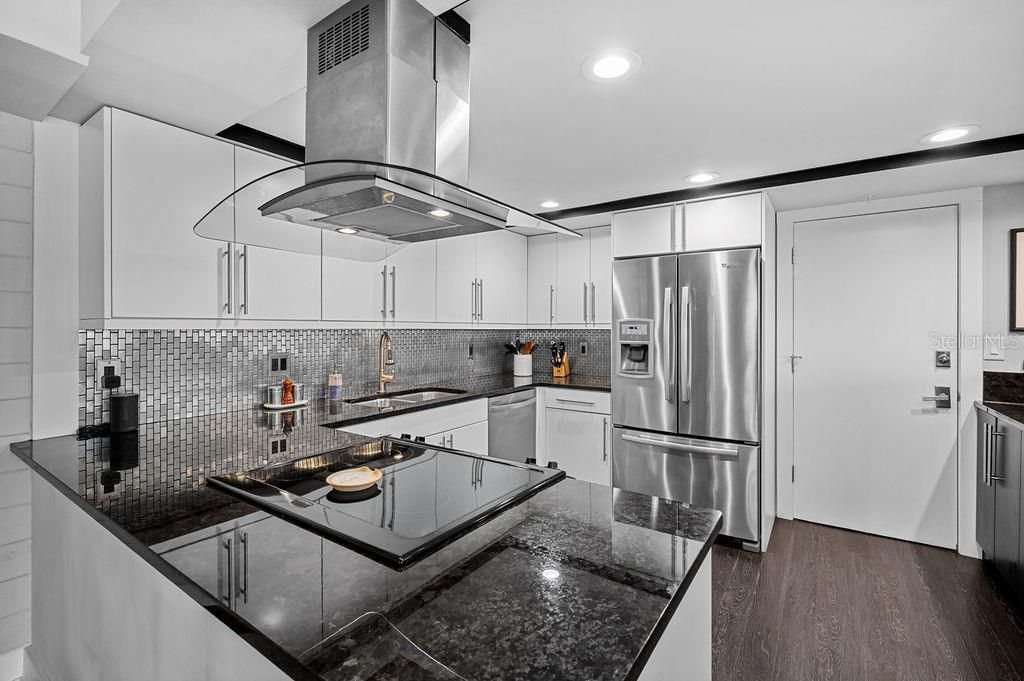 2295 Gulf Of Mexico Drive, Unit 54S, Longboat Key, FL 34228 Photo