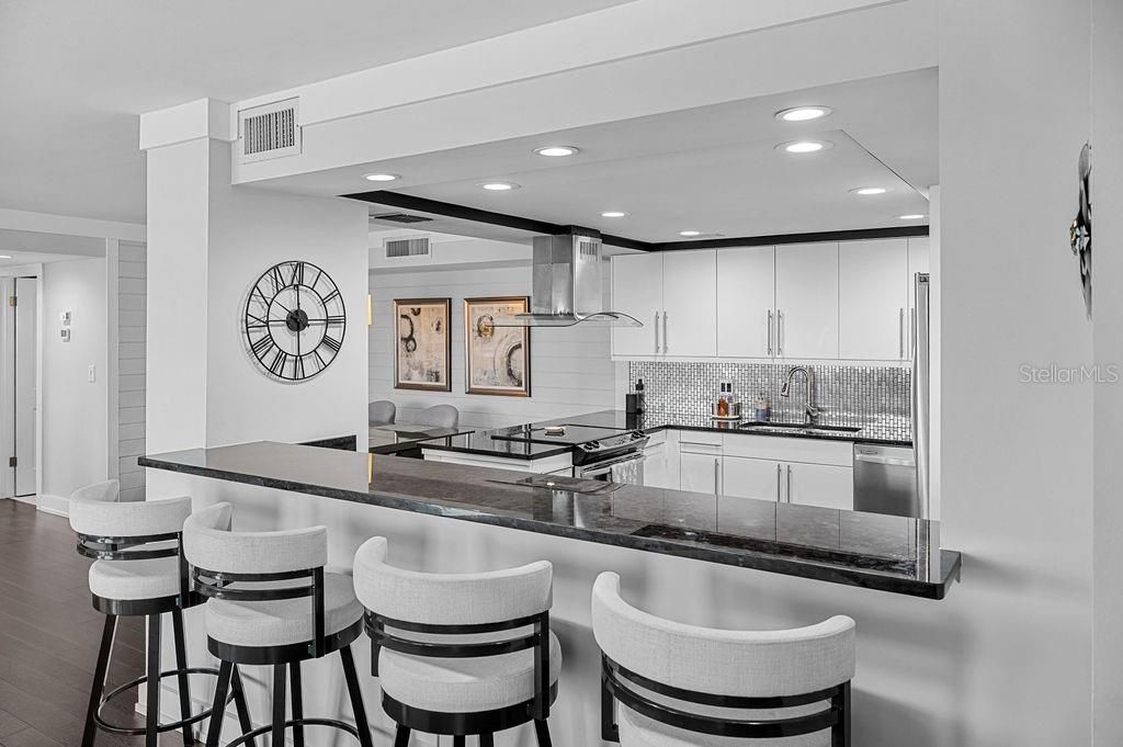 2295 Gulf Of Mexico Drive, Unit 54S, Longboat Key, FL 34228 Photo