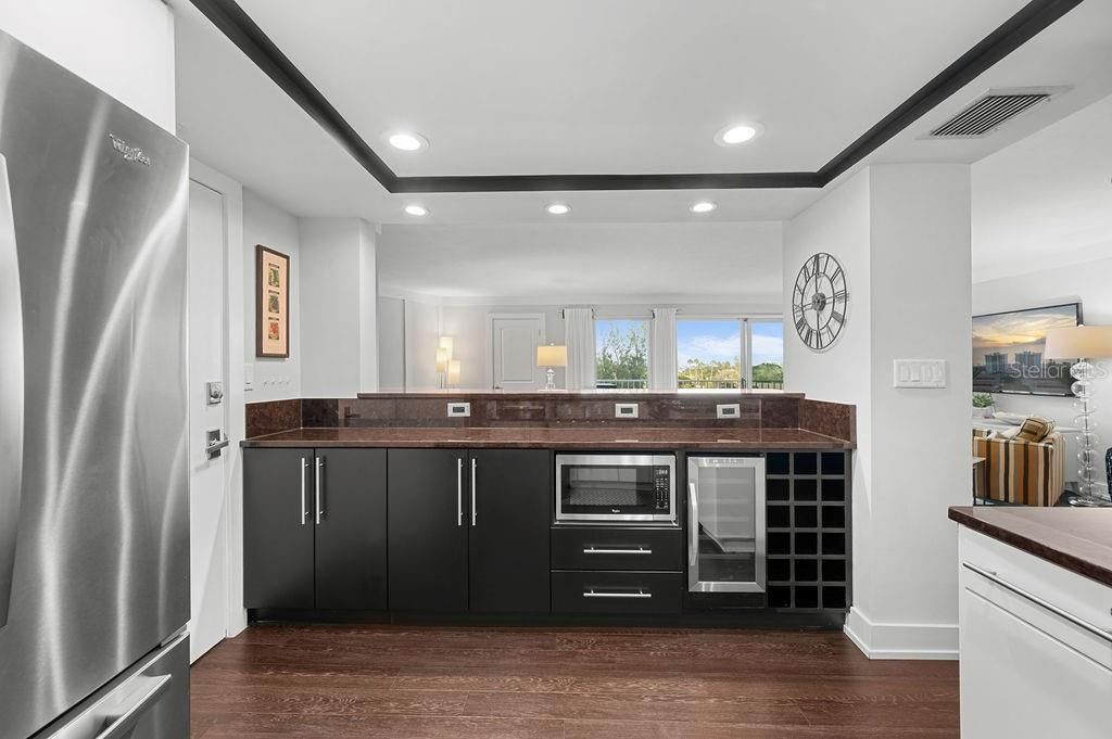 2295 Gulf Of Mexico Drive, Unit 54S, Longboat Key, FL 34228 Photo