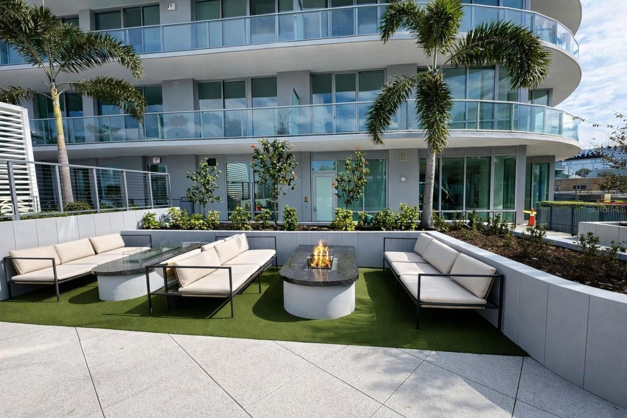 400 Central Avenue, Unit 2603, Saint Petersburg, FL 33701 Photo