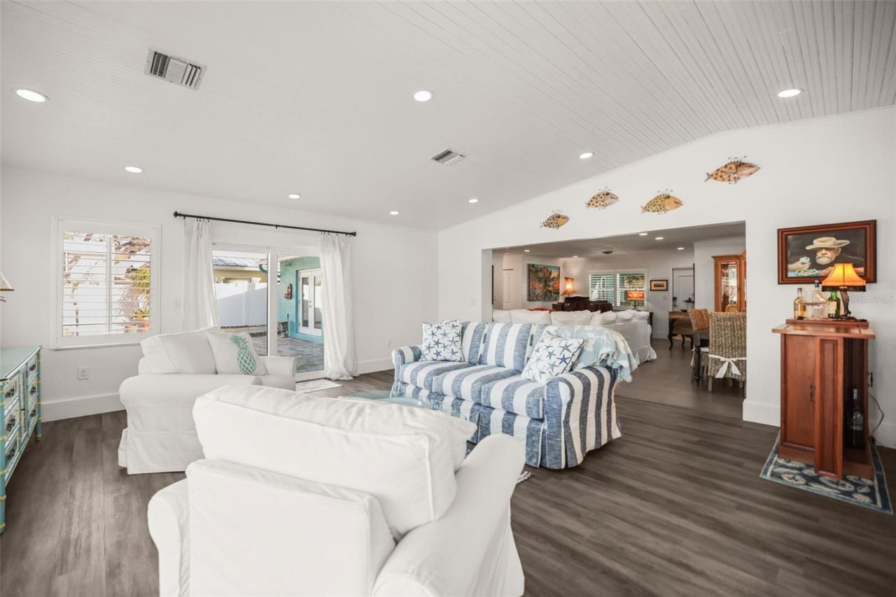 7833 1st Avenue S, Saint Petersburg, FL 33707 Photo