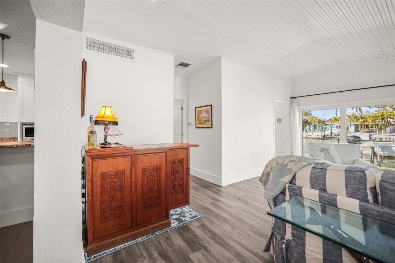 7833 1st Avenue S, Saint Petersburg, FL 33707 Photo