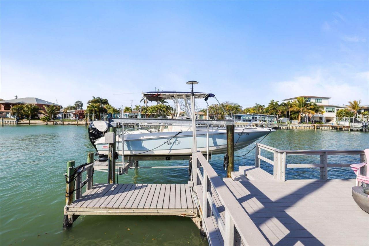 7833 1st Avenue S, Saint Petersburg, FL 33707 Photo