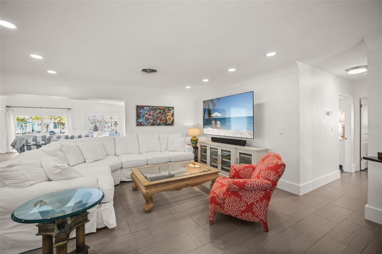 7833 1st Avenue S, Saint Petersburg, FL 33707 Photo