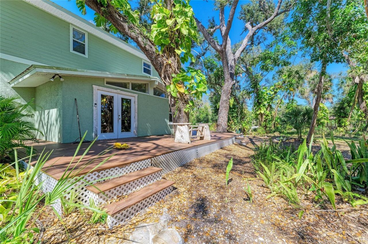 820 N Elm Street, Englewood, FL 34223 Photo