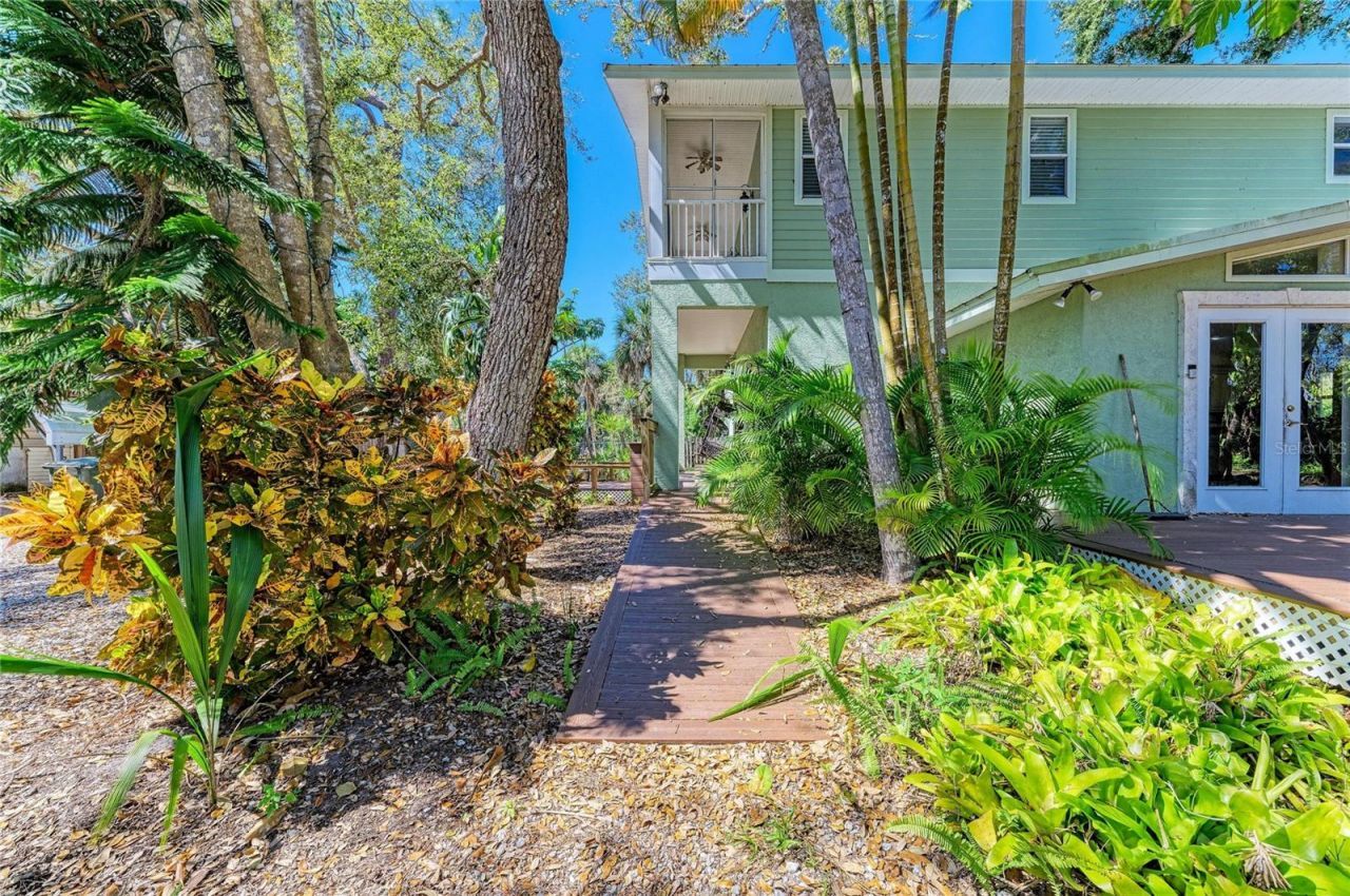 820 N Elm Street, Englewood, FL 34223 Photo