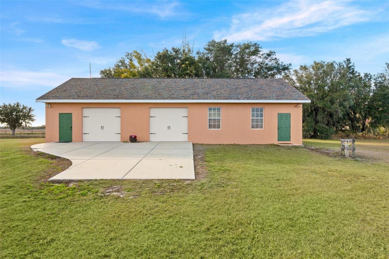 35005 Clay Gully Road, Myakka City, FL 34251 Photo