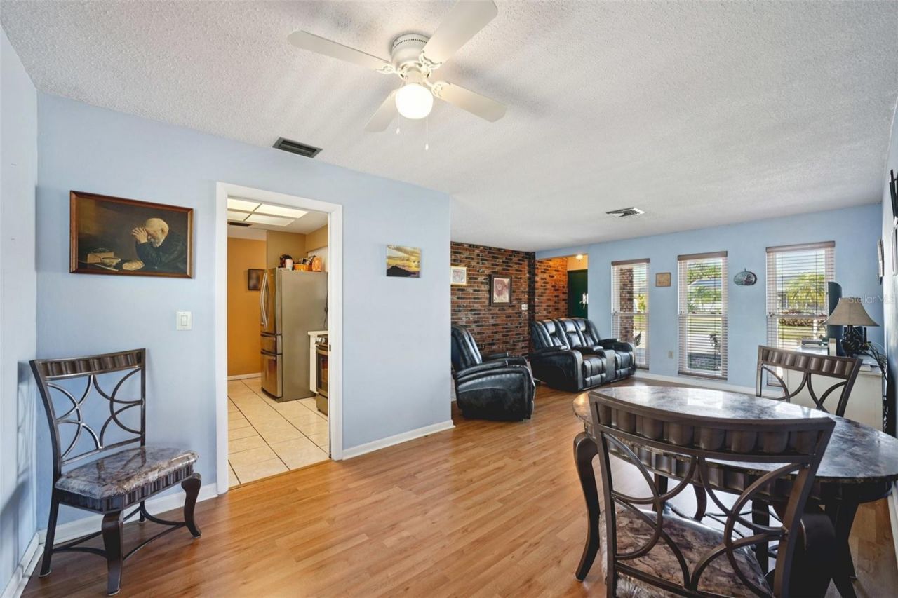 10910 128th Avenue , Largo, FL 33778 Photo